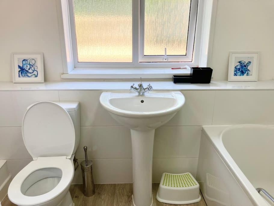Beautiful Two Bedroom *